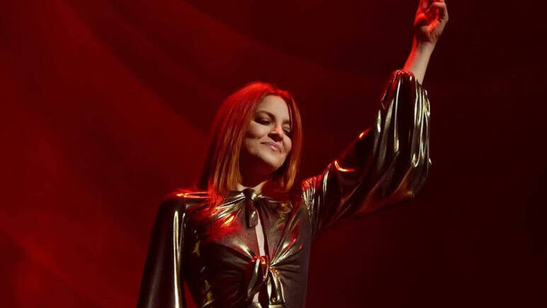 Il concerto di Noemi saluta La Versiliana 2026