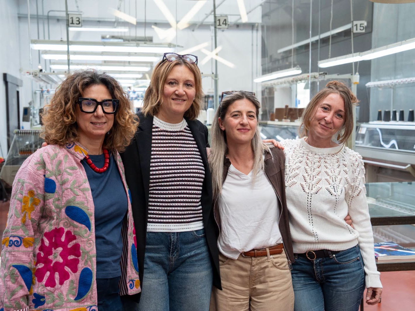 A Pistoia nasce il maglificio sociale: l'opportunità per nove donne disoccupate di recuperare i mestieri artigianali