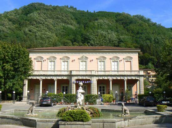 Bagni di Lucca, al circolo dei Forestieri arriva ‘Acoustic Night’ con gli allievi della Jam Academy