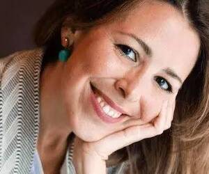‘LidoCult’, sul palco é il turno di Agnese Pini per presentare il libro ‘La verità è un fuoco’