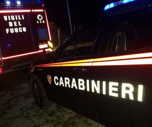 Torre del Lago: a fuoco un camper e due roulotte in un campeggio