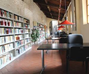 Il benessere mentale si impara in biblioteca