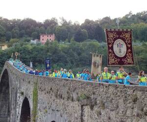 Borgo a Mozzano in processione festeggia san Francesco