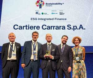 Il premio Sustainability Awards categoria ESG Integrated Finance alle Cartiere Carrara