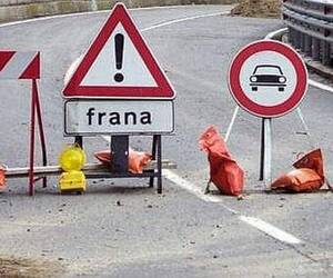 Riaperto il Brennero a Bagni di Lucca dopo la frana: c’è il senso unico alternato