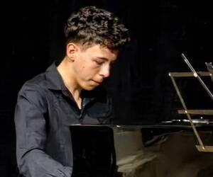 Il talento lucchese Filippo Grazzini Dente si aggiudica anche il concorso pianistico ‘Riviera della Versilia’