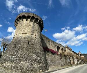 La Regione finanzia la conclusione del restauro delle mura di Castiglione Garfagnana