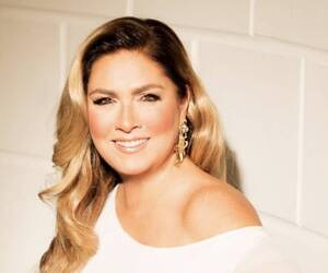 Al Caffè della Versiliana Romina Power si racconta attraverso il suo ultimo libro