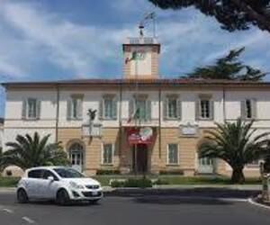 Massarosa, alla nuova piscina comunale apre un punto d’informazione e promozione