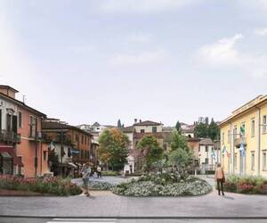 Barga, il mercato settimanale si sposta in piazza Pascoli: liberato piazzale Matteotti