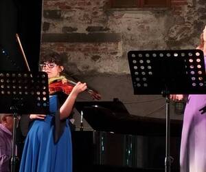 Madre, padre e figlia sul palco: a Gallicano l’Ermes Trio per il “Serchio delle Muse”